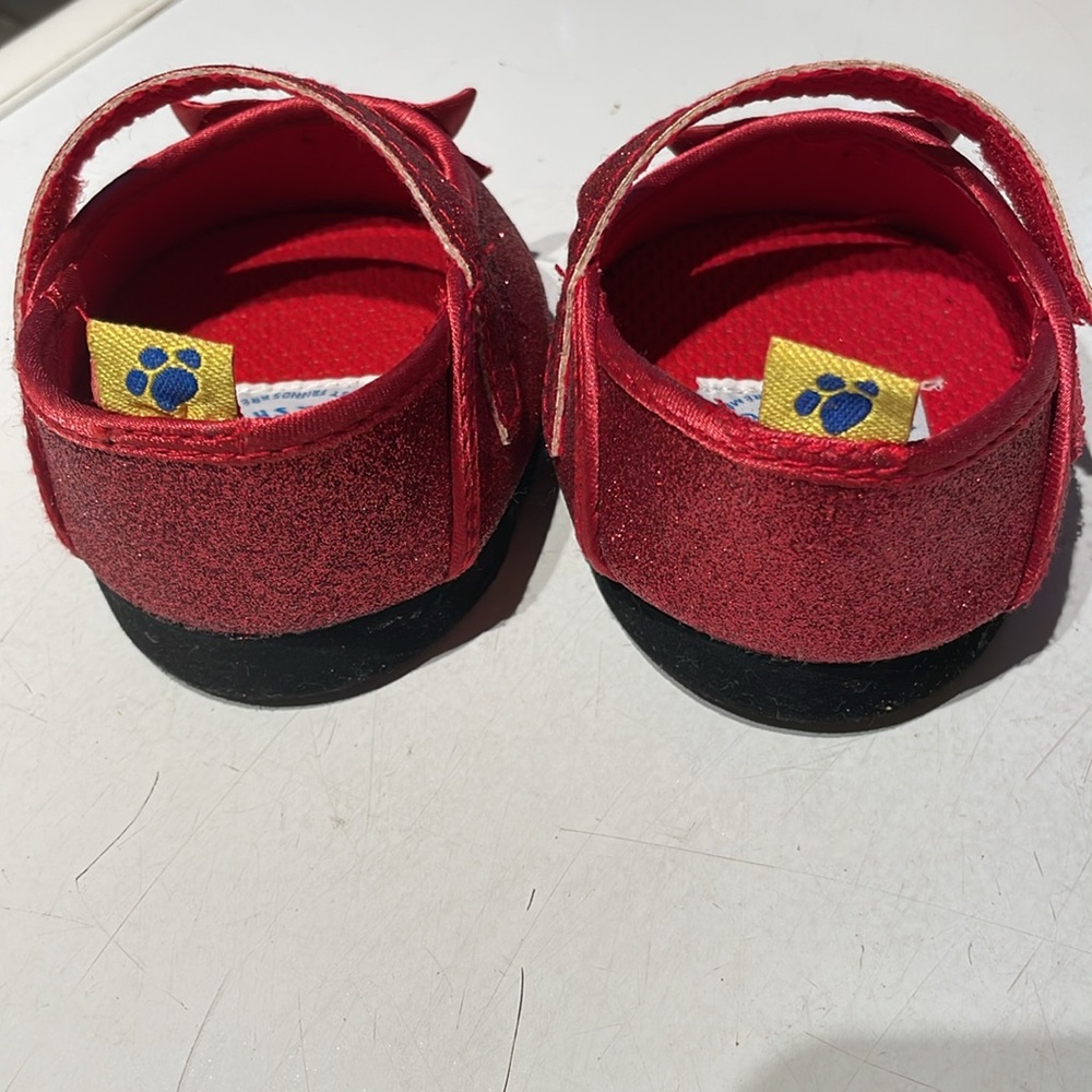 Build a bear workshop ruby slippers! Excellent condition - Picture 3 of 5